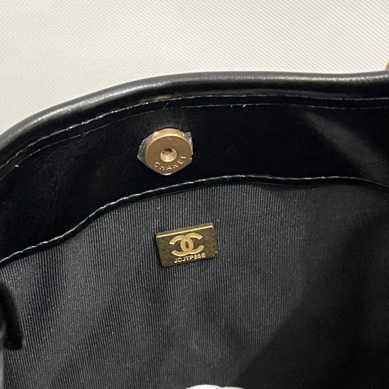 Ch**el hobo bags